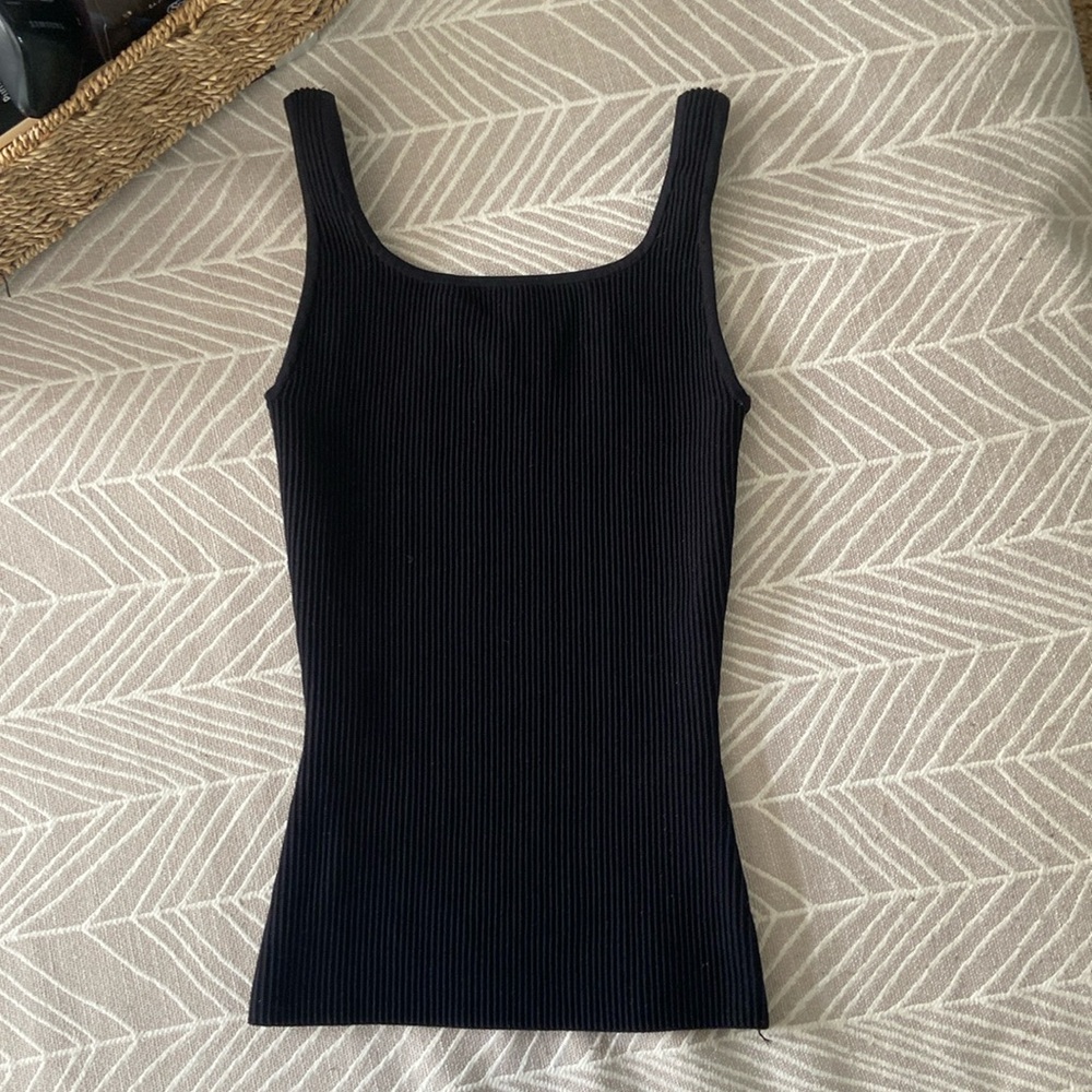 - Babaton Black Ribbed Squareneck Sculpt Knit Tank